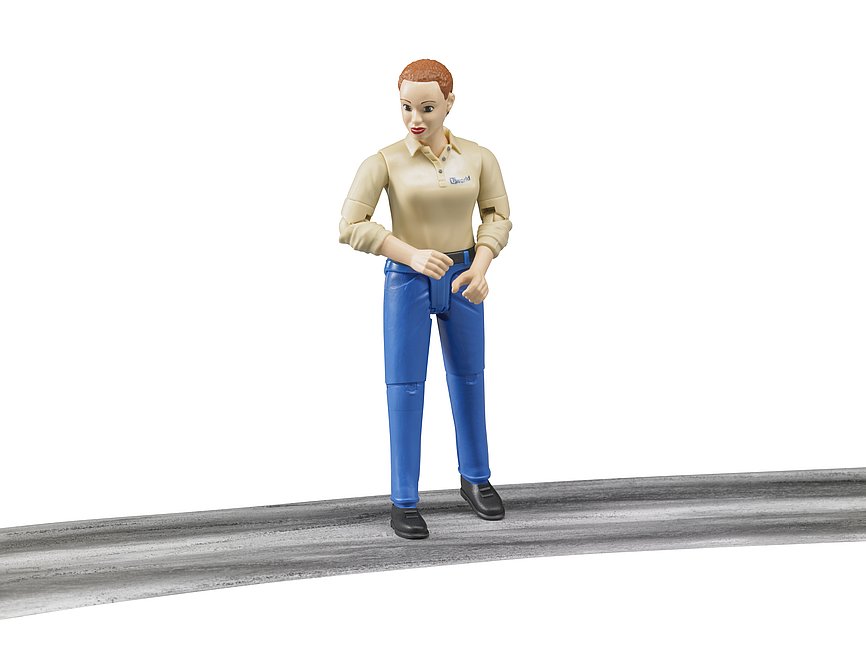 Femme à la peau claire et pantalon bleu