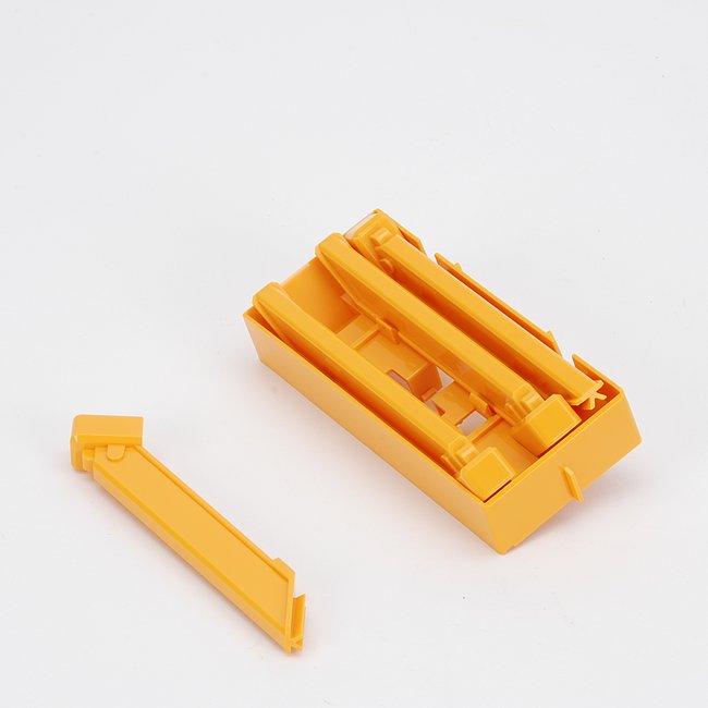 Crane supports inside the transport housing