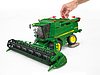 Moissonneuse-batteuse John Deere T670i