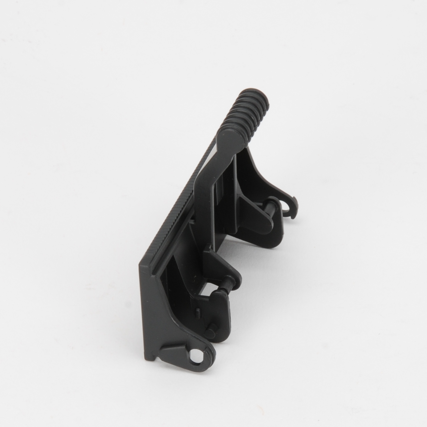 Pelle avec plateau d'adaptation pour chargeur compact CAT