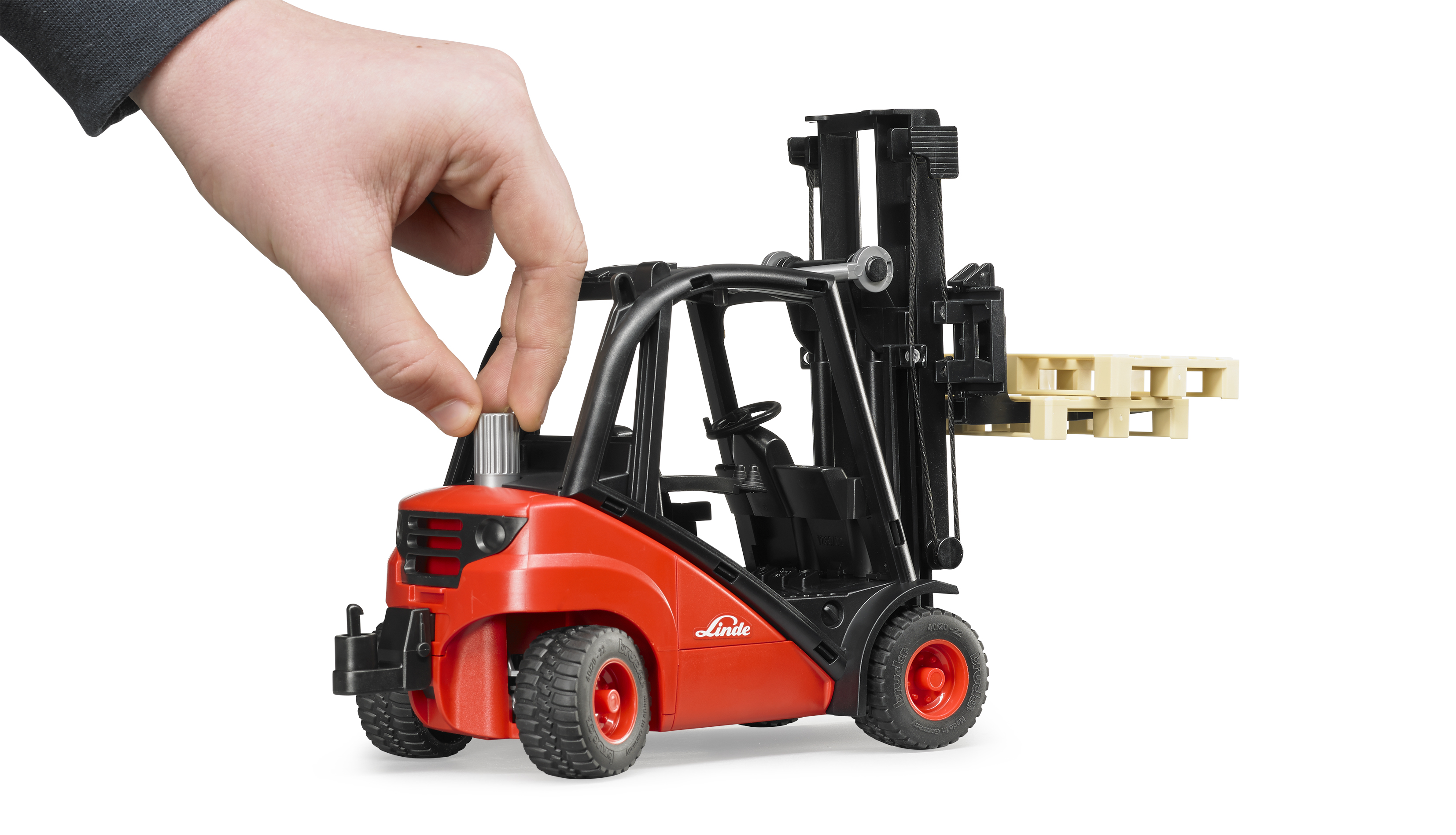 Carretilla elevadora H30D Linde con acoplamiento de remolque