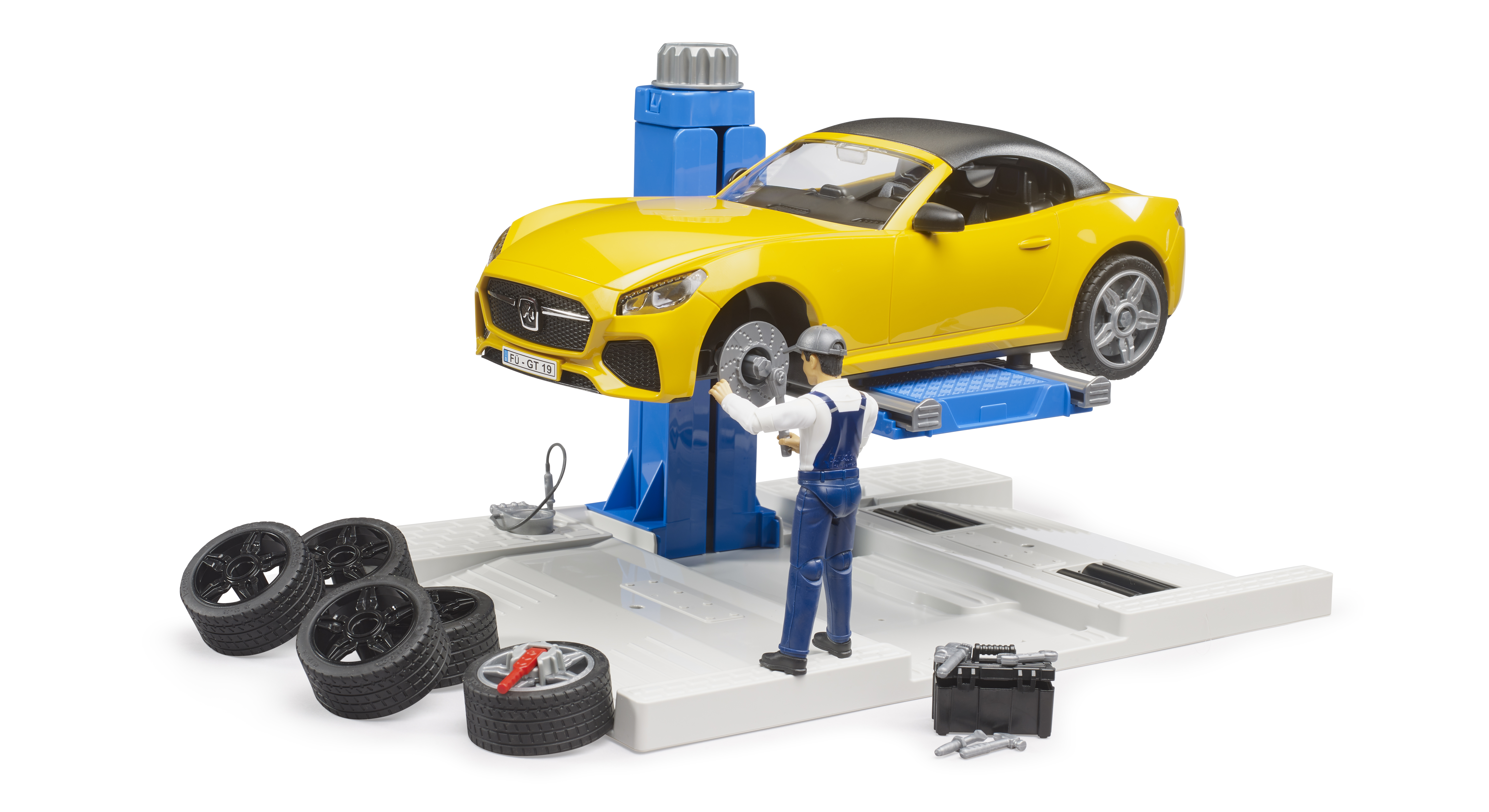 62112 bworld Car Service Centre + BRUDER Roadster