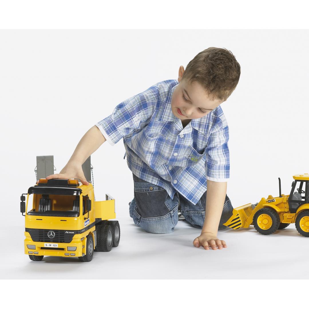 Chargeuse-pelleteuse JCB 4CX Chargeuse-pelleteuse JCB 4CX