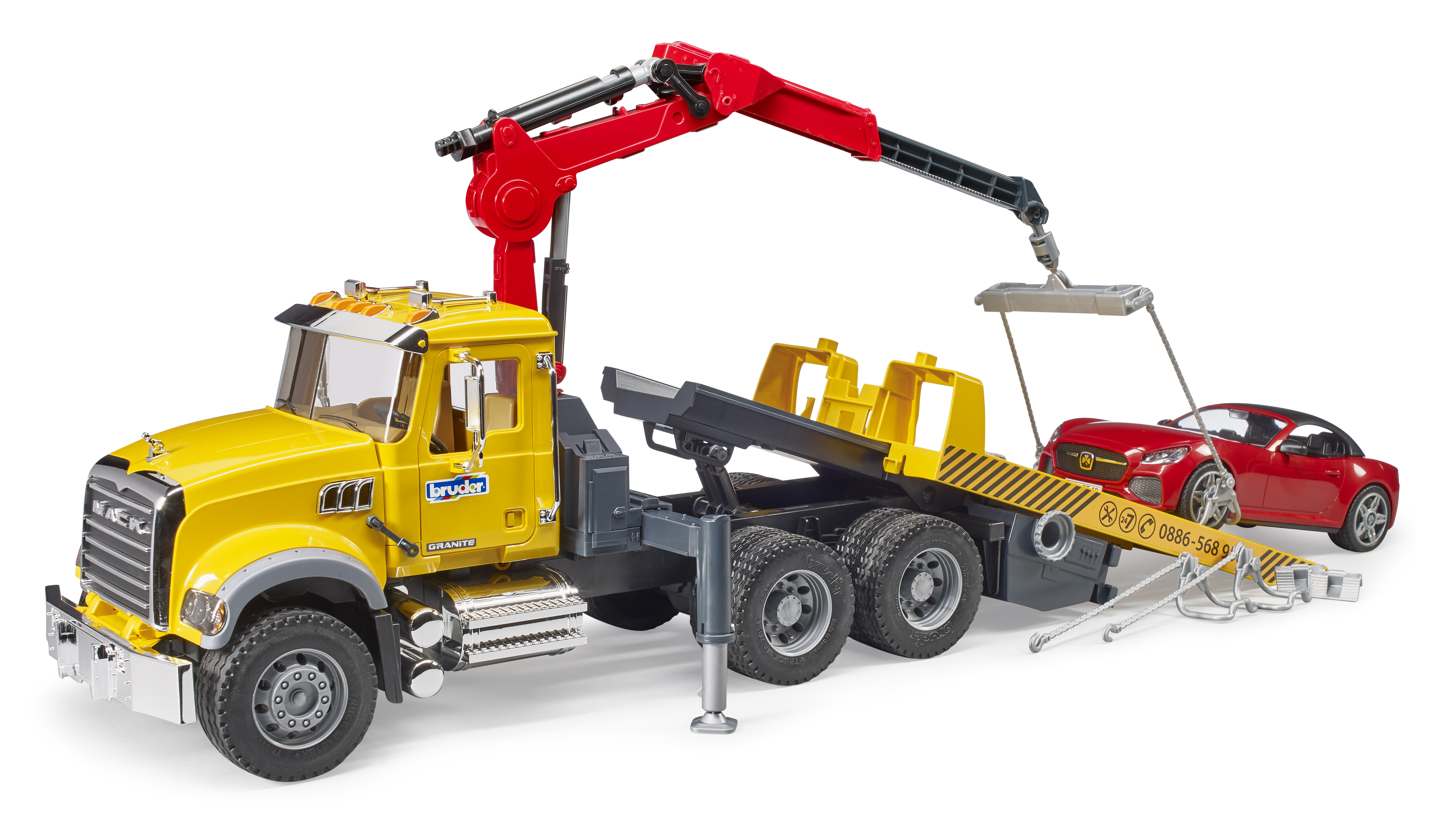 Camion de remorquage MACK Granite avec roadster BRUDER