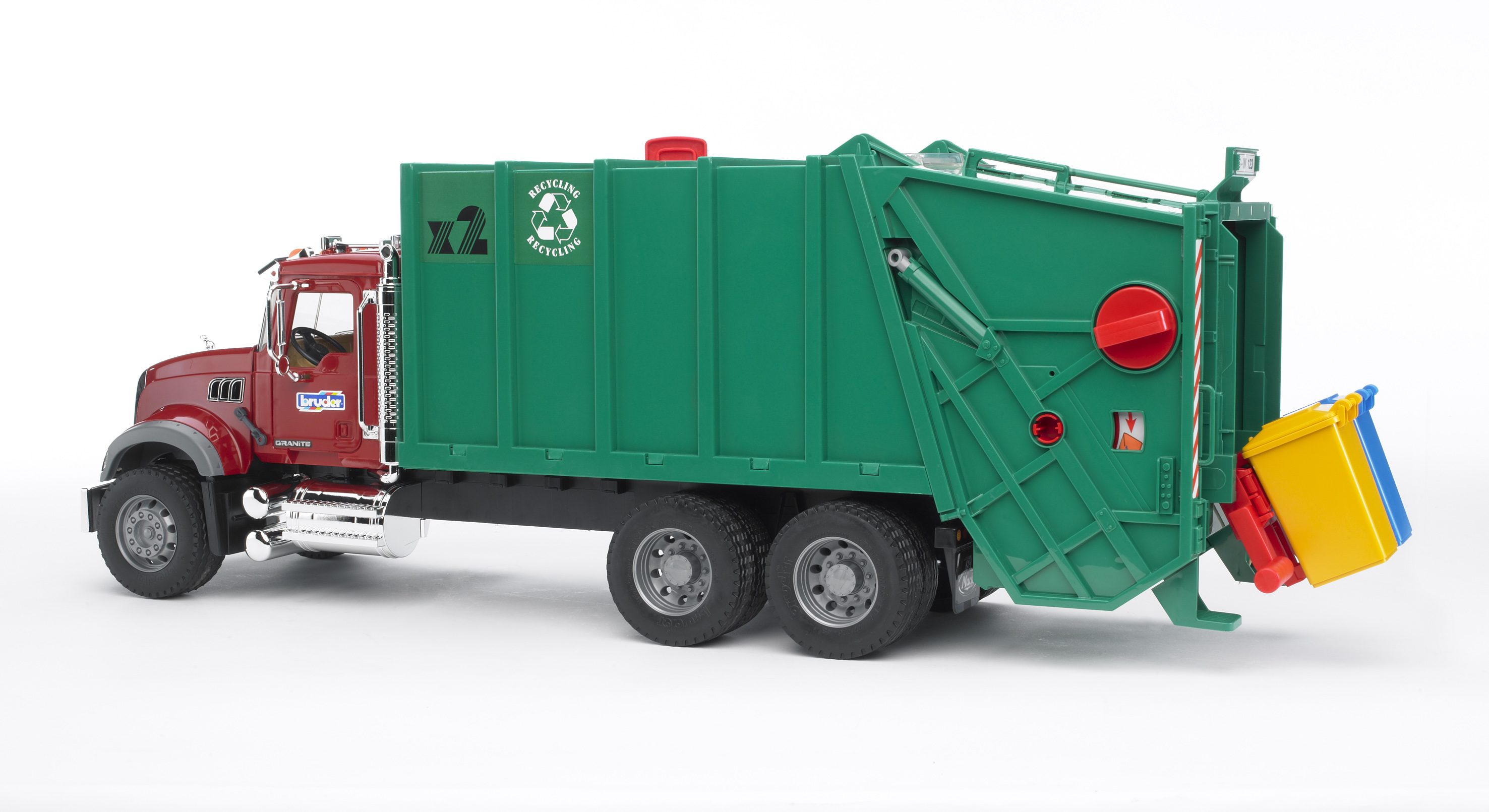 MACK Granite Garbage truck MACK Granite Garbage truck