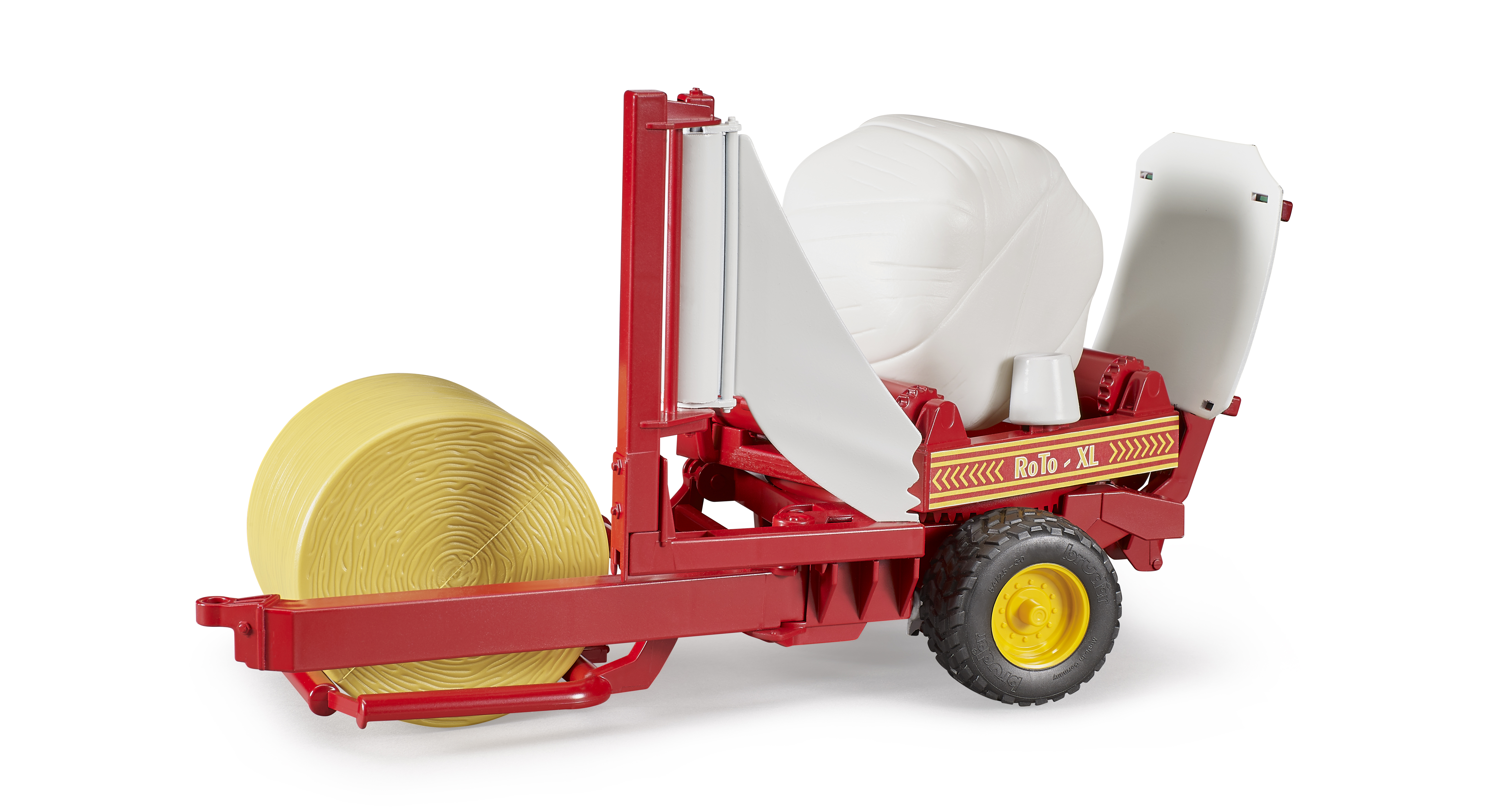 02122_2 Bale wrapper with round bales