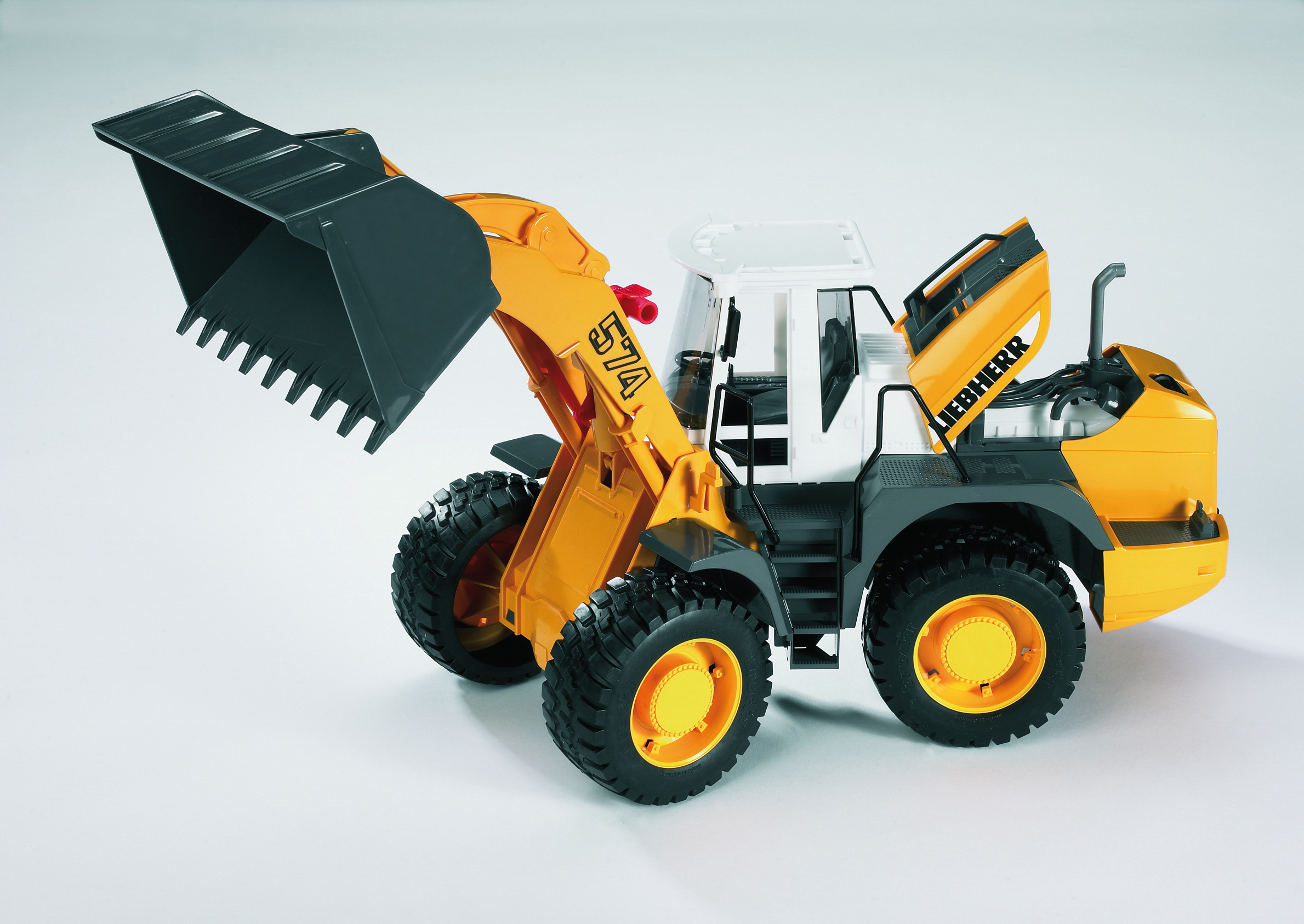 Liebher Ariculated road loader L574 Liebher Ariculated road loader L574