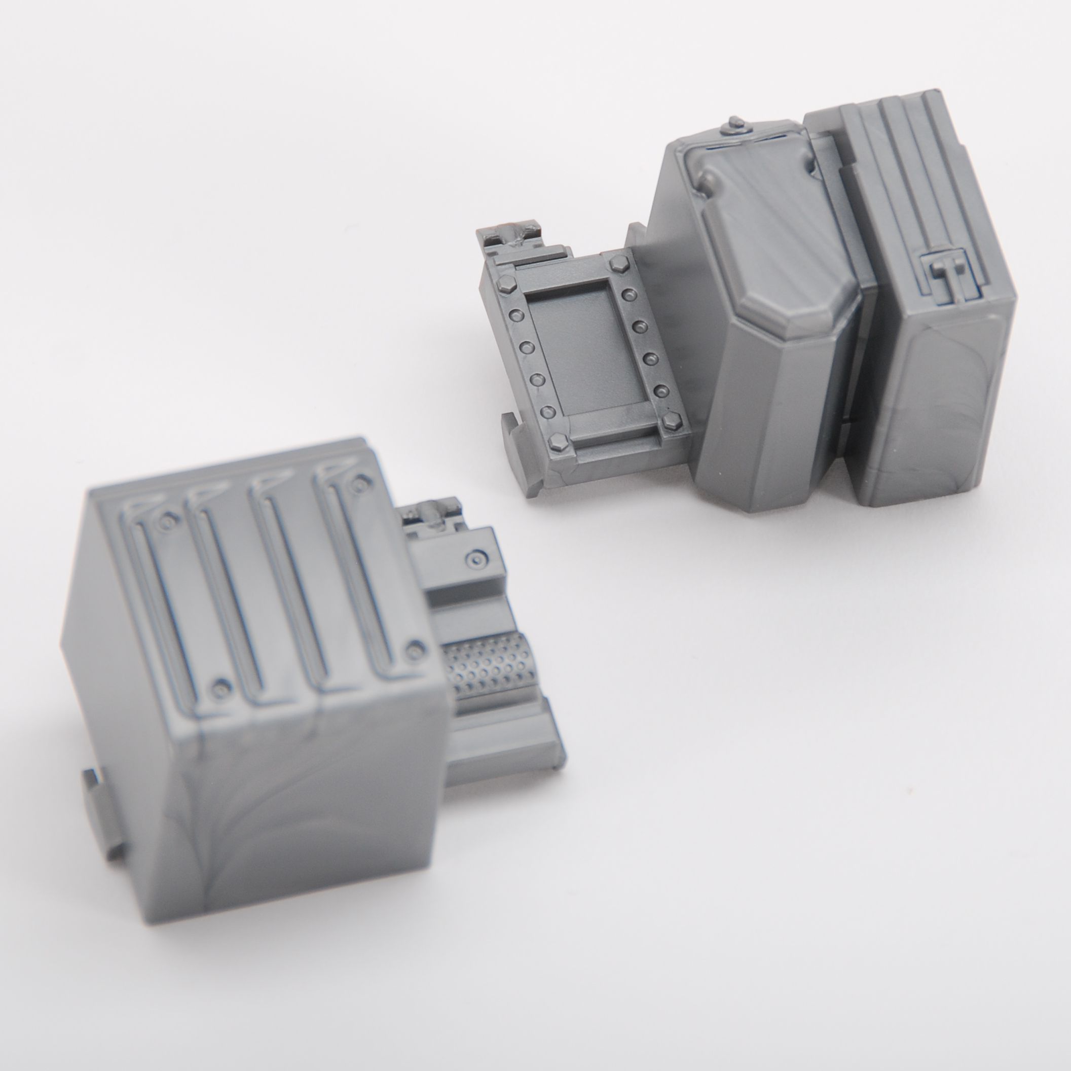 43621 Anbauteile für Fahrgestell MB Arocs