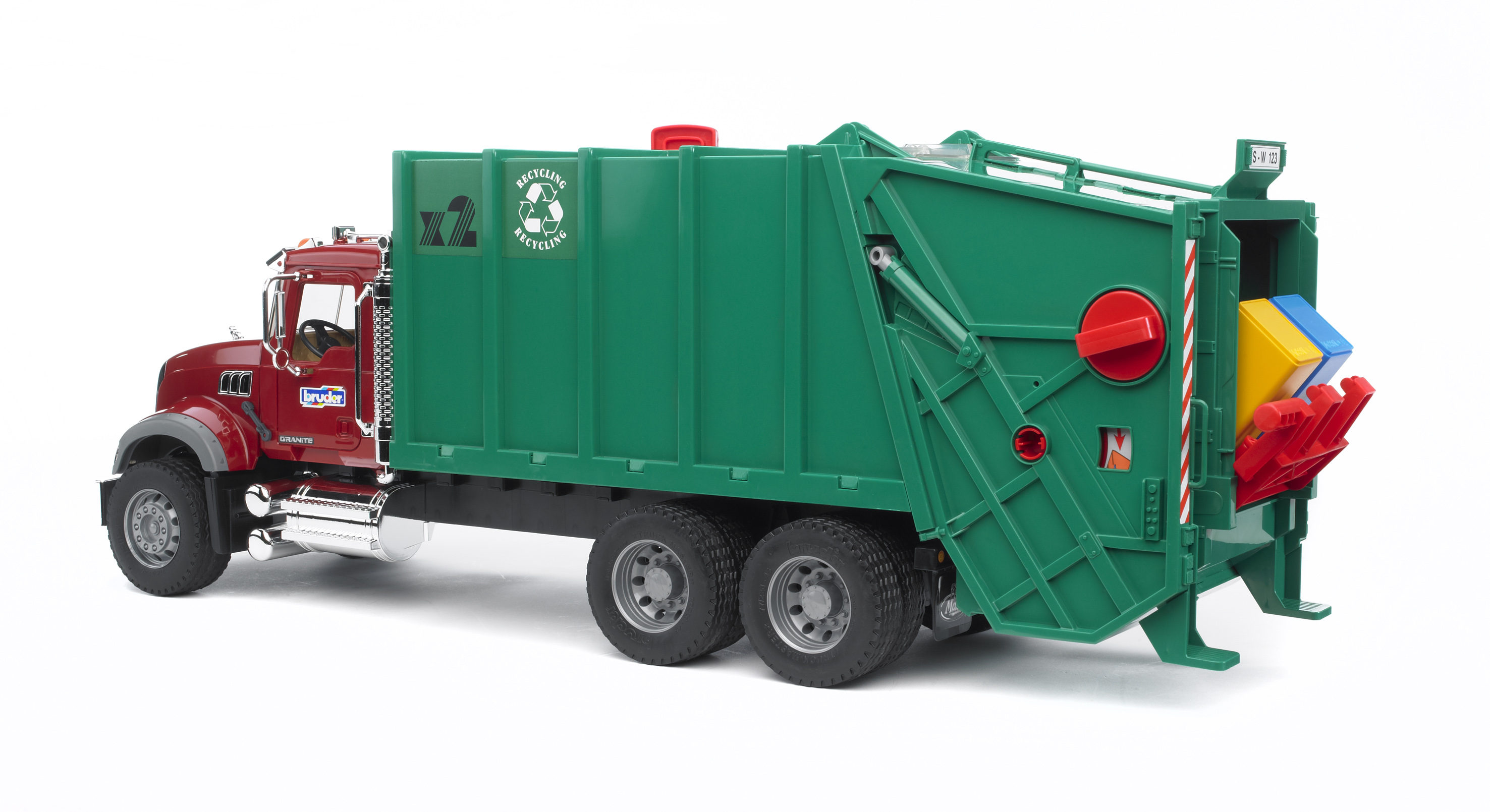 MACK Granite Garbage truck MACK Granite Garbage truck